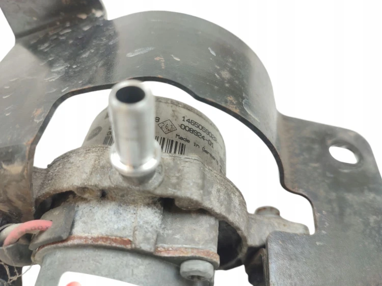 POMPA VACUM WAKUM RENAULT LAGUNA III 2.0 16V 146505902R