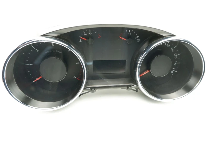 LICZNIK PEUGEOT 5008 1.6 HDI 9666174980