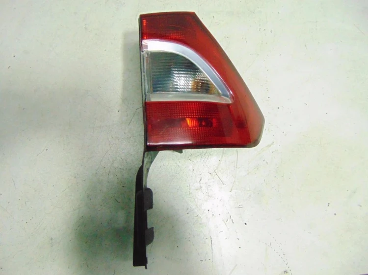 LAMPA PRAWY TYŁ FORD GALAXY II LIFT MK3 2.0 TDCI (140)