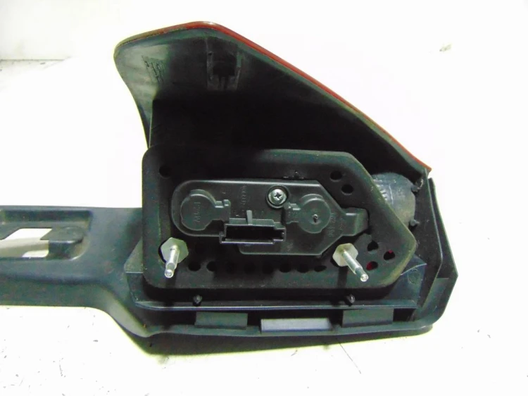 LAMPA PRAWY TYŁ FORD GALAXY II LIFT MK3 2.0 TDCI (140)