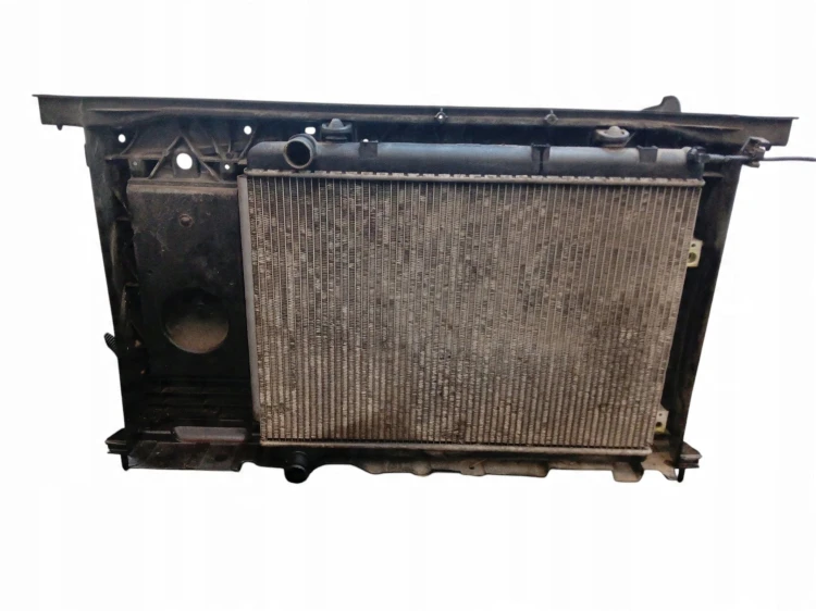 PAS PRZEDNI CHŁODNICE WENTYLATOR CITROEN C4 PICASSO I (2006-2010) 2.0 16V 1