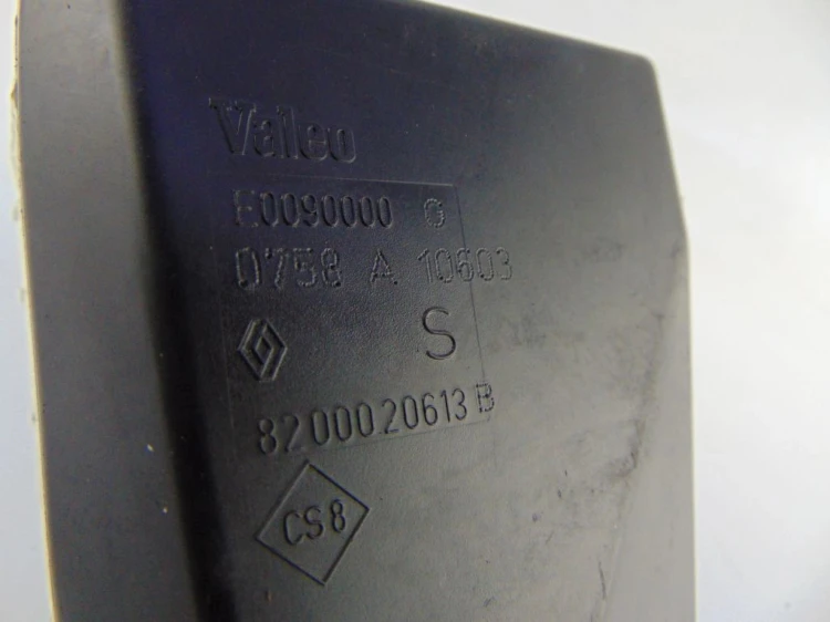 RYGIEL BLOKADA KOLUMNY RENAULT LAGUNA II (2001-2005) 1.8 16V 8200020613B