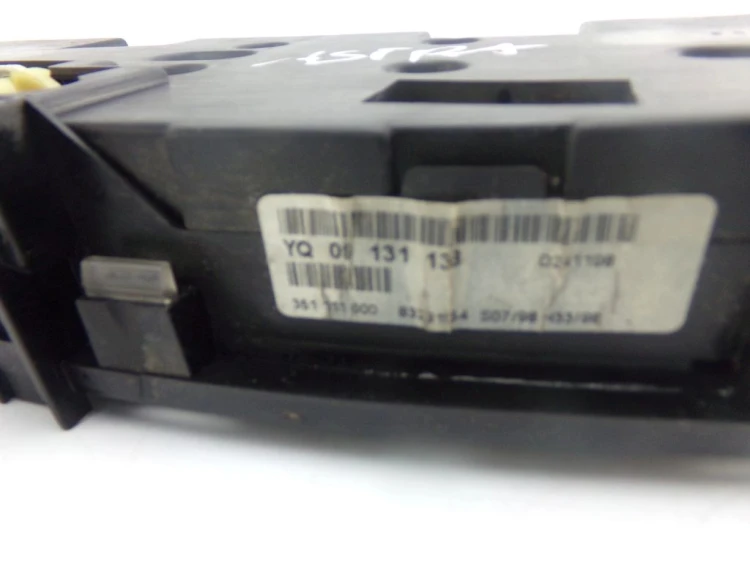 LICZNIK OPEL ASTRA II 1.6 16V 09131138