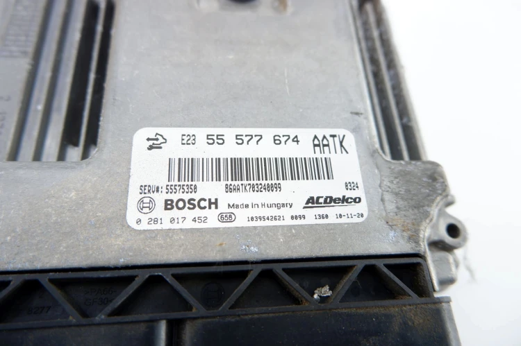 ZESTAW STARTOWY OPEL INSIGNIA (2008-2017) 55575350