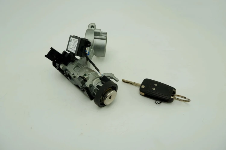 ZESTAW STARTOWY OPEL INSIGNIA (2008-2017) 55575350