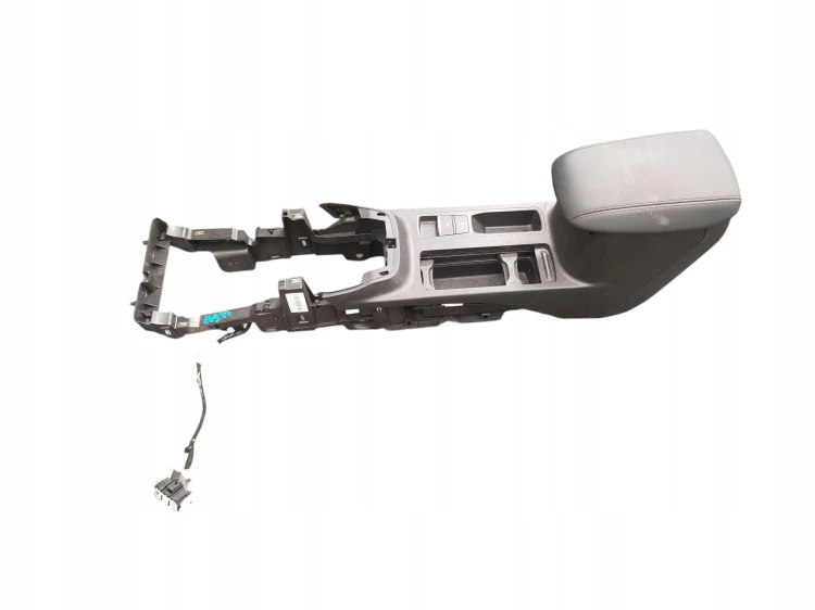 PODŁOKIETNIK FORD FOCUS MK4 LIFT (2021-2025) 1.0 EcoBoost 155KM