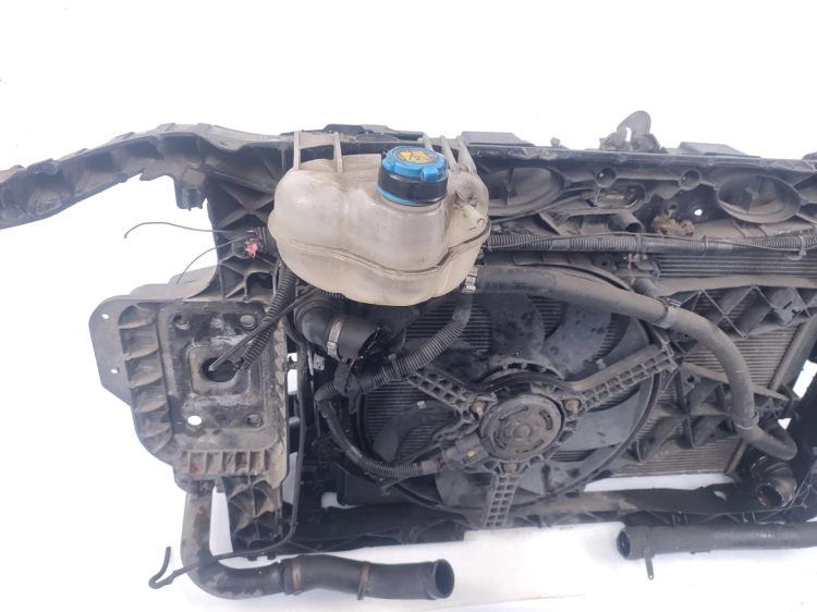 PAS PRZEDNI CHŁODNICE WENTYLATOR FIAT GRANDE PUNTO (2005-2012) 1.3 MJTD 90K