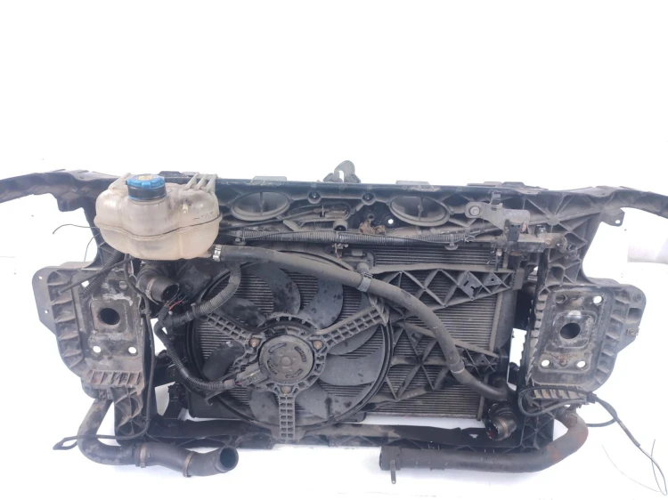 PAS PRZEDNI CHŁODNICE WENTYLATOR FIAT GRANDE PUNTO (2005-2012) 1.3 MJTD 90K