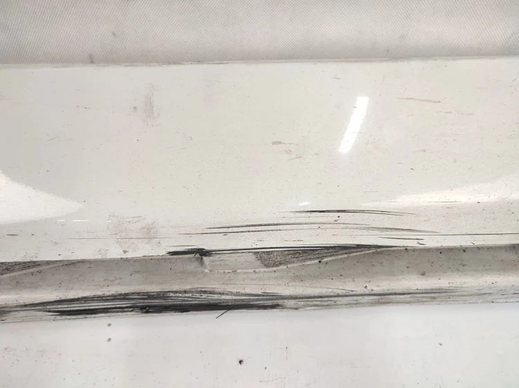 LISTWA PROGOWA PRAWA VOLVO V40 II (2012-2016) 2.0 D4 177KM