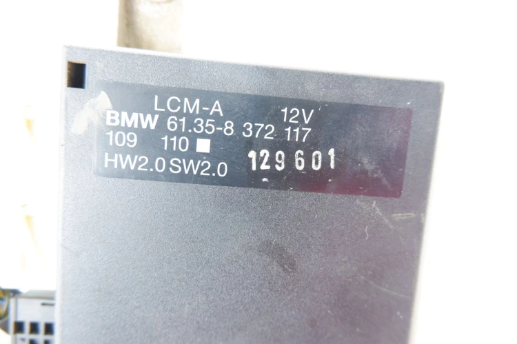 MODUŁ ŚWIATEŁ BMW E39 2.5 8372117
