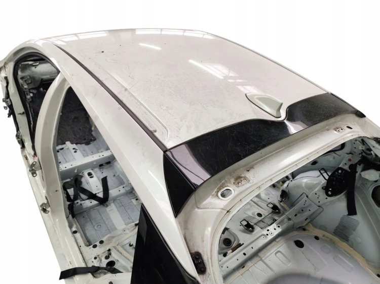 DACH TOYOTA PRIUS IV (2016-2019) 1.8 HYBRID 122KM