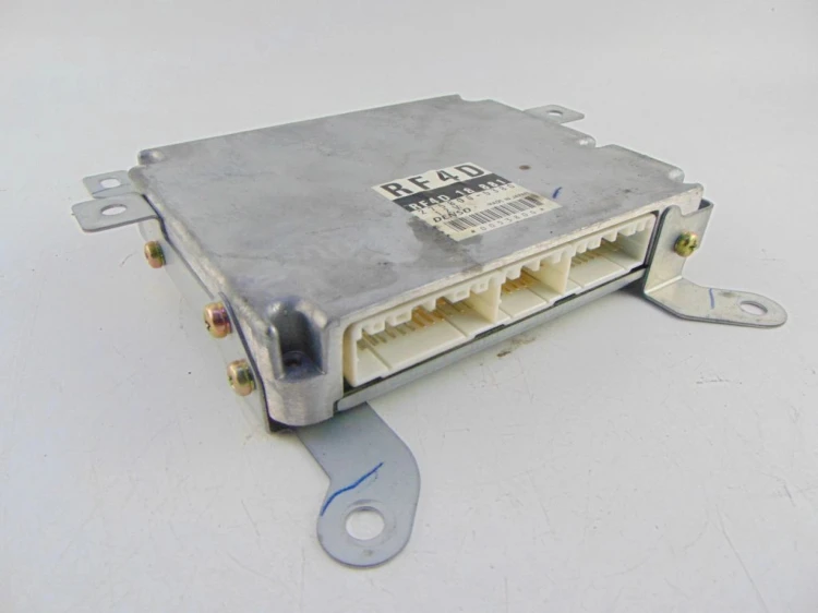 KOMPUTER STEROWNIK SILNIKA MAZDA 323F 275800-5380