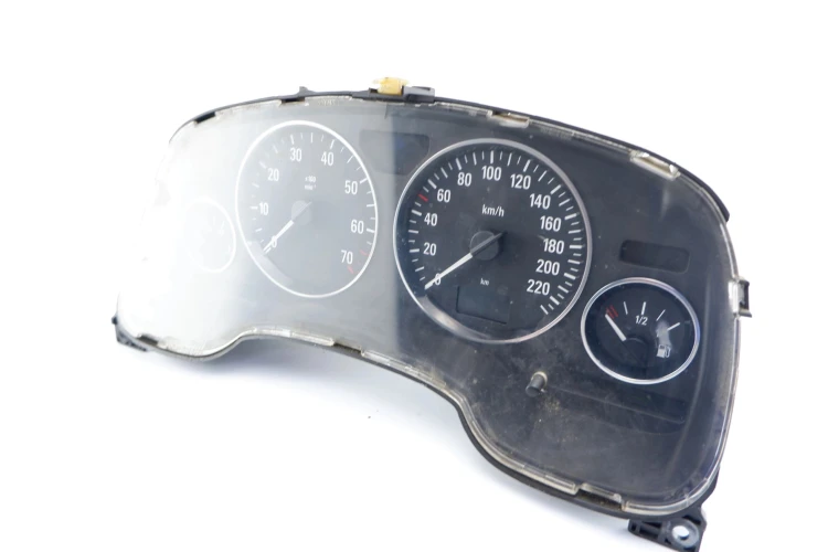 LICZNIK OPEL ASTRA II 1.6 16V 24451495