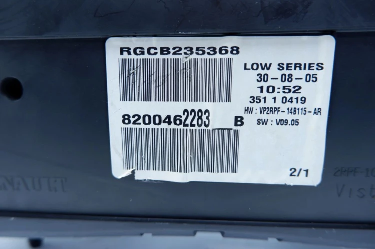 LICZNIK RENAULT MEGANE II LIFT (2005-2008) 1.9 DCI 8200462283 B