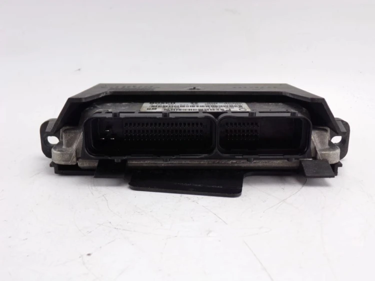 KOMPUTER STEROWNIK SILNIKA OPEL VECTRA B 2.0 DTI 90569348