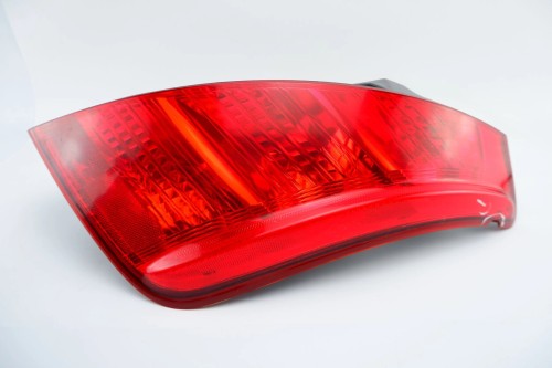 LAMPA PRAWY TYŁ NISSAN MURANO Z50 (2003-2008)