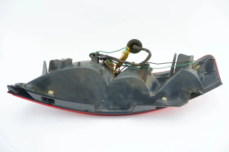 LAMPA PRAWY TYŁ NISSAN MURANO Z50 (2003-2008)