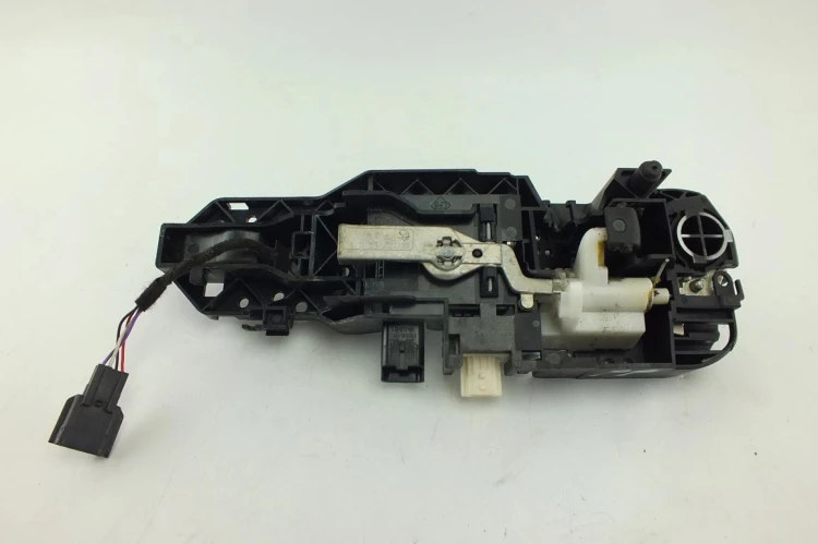 KLAMKA ZEWNĘTRZNA PRAWY PRZÓD RENAULT MEGANE III (2008-2013) 1.9 DCI