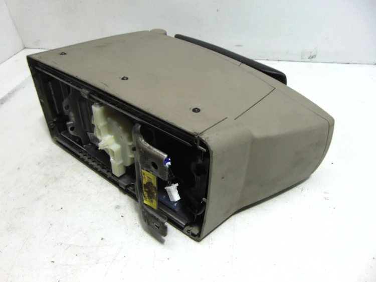PODŁOKIETNIK RENAULT SCENIC III (2009-2013) 1.6 16V