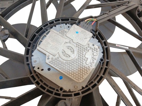 WENTYLATOR CHŁODNICY BMW F10 LIFT (2013-2017) 2.0 D 190KM 7633273-01