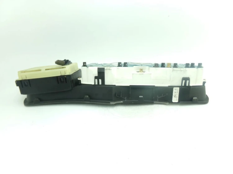 LICZNIK OPEL VECTRA B 1.6 16V 09138159QP