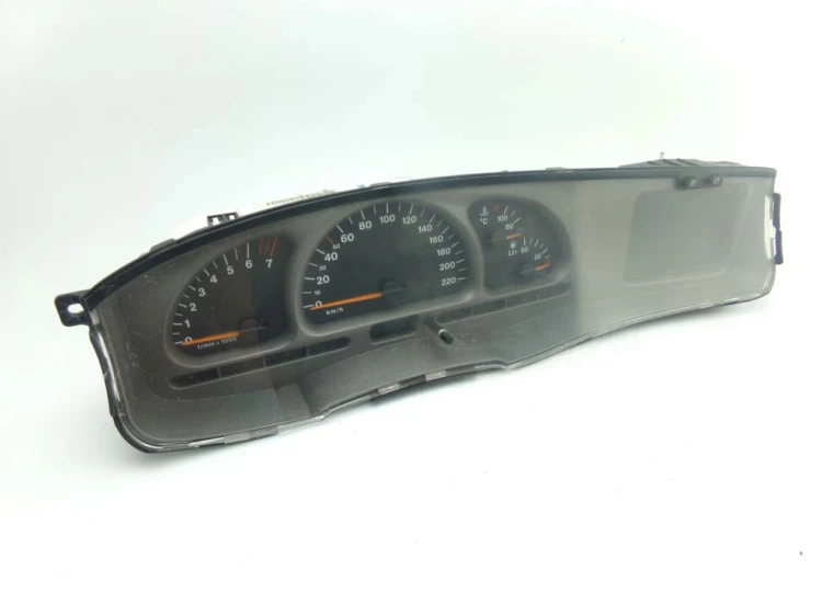 LICZNIK OPEL VECTRA B 1.6 16V 09138159QP