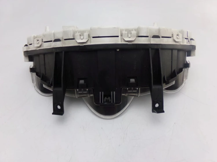 LICZNIK MITSUBISHI COLT Z30 (2004-2012) 1.5 DID MN148890