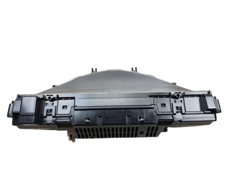 LICZNIK MERCEDES C W204 (2007-2011) 1.6 KOMPRESSOR 156KM A2049003300