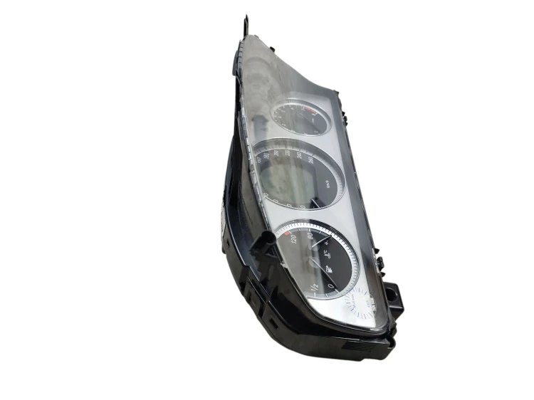 LICZNIK MERCEDES C W204 (2007-2011) 1.6 KOMPRESSOR 156KM A2049003300