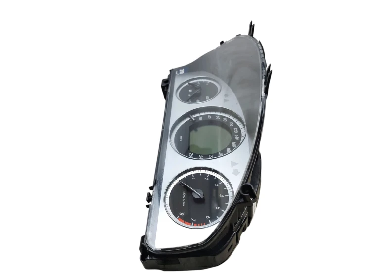LICZNIK MERCEDES C W204 (2007-2011) 1.6 KOMPRESSOR 156KM A2049003300