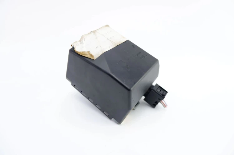 RYGIEL BLOKADA KOLUMNY RENAULT LAGUNA II (2001-2005) 1.8 16V 8200020613B