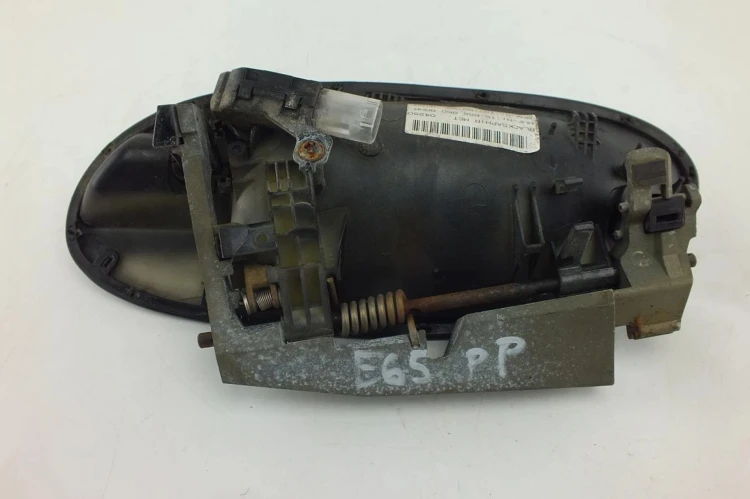 KLAMKA ZEWNĘTRZNA PRAWY PRZÓD BMW E65 (2001-2005) 3.0D M57N