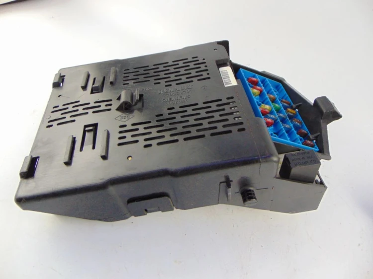 ZESTAW STARTOWY RENAULT SCENIC I LIFT (1999-2003) 8200214973