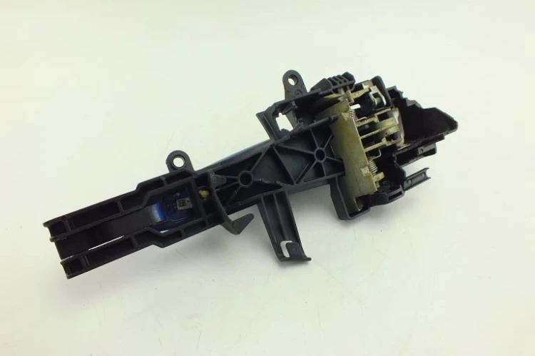KLAMKA ZEWNĘTRZNA LEWY PRZÓD BMW E87 LIFT 2.0D N47