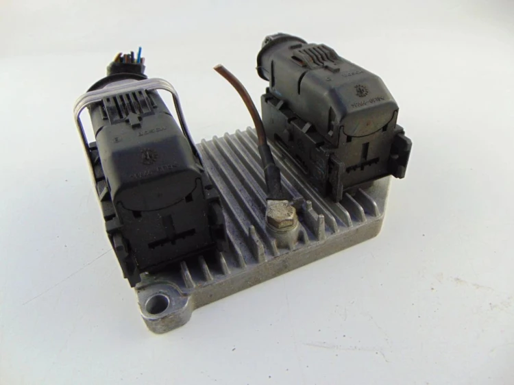 KOMPUTER STEROWNIK SILNIKA OPEL OMEGA B (1994-1999) 2.2 DTI 09146052