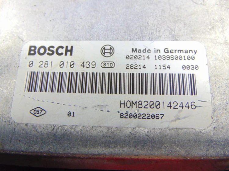 KOMPUTER STEROWNIK SILNIKA MITSUBISHI CARISMA 1.9 DI-D MR577221