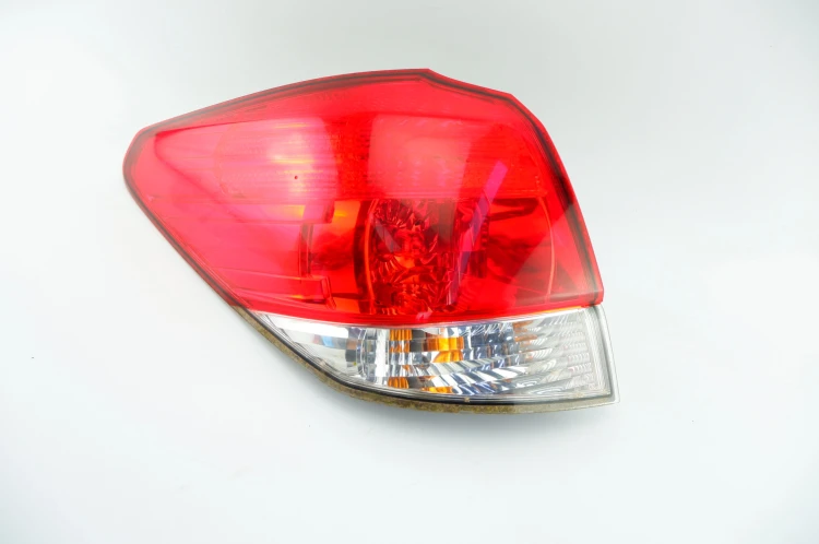 LAMPA LEWY TYŁ SUBARU LEGACY V (2009-2013) 2.5 167KM