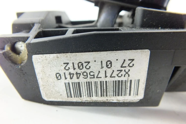 KLAMKA ZEWNĘTRZNA PRAWY PRZÓD BMW F10 (2009-2013) 2.0D N47D20C 184KM
