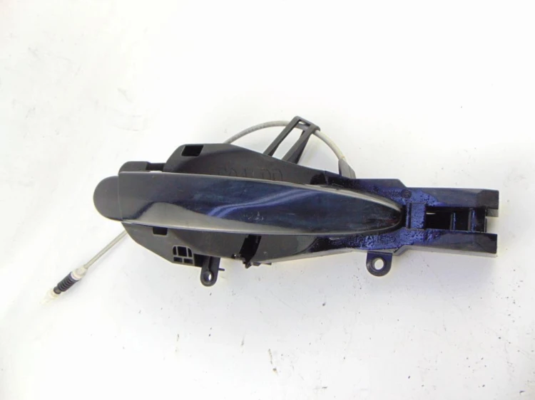 KLAMKA ZEWNĘTRZNA PRAWY PRZÓD BMW X1 E84 (2009-2015) S-DRIVE 18d 2.0 D N47D