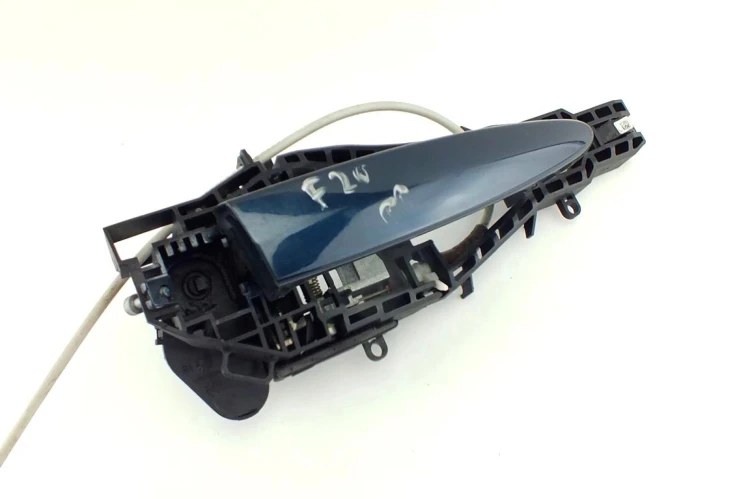 KLAMKA ZEWNĘTRZNA PRAWY PRZÓD BMW F20 (2011-2015) 1.6D (N47D16U) 116KM