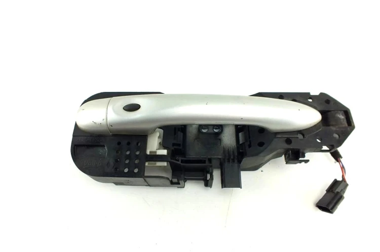 KLAMKA ZEWNĘTRZNA PRAWY PRZÓD RENAULT SCENIC III (2009-2013) 1.5 DCI