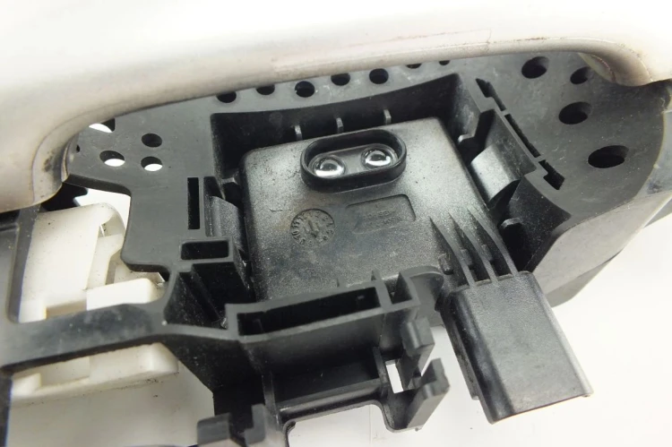 KLAMKA ZEWNĘTRZNA PRAWY PRZÓD RENAULT SCENIC III (2009-2013) 1.5 DCI