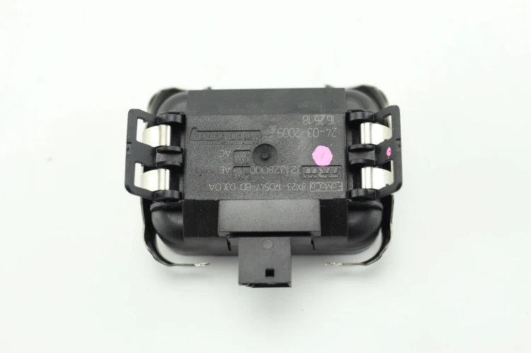 SENSOR DESZCZU JAGUAR XF I X250 (2007-2011) 3.0 D V6 211KM 8X23-17D547-BD