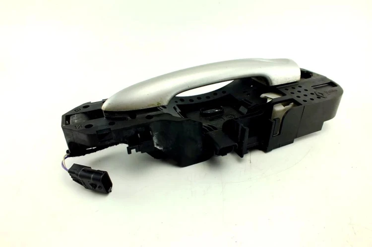 KLAMKA ZEWNĘTRZNA LEWY PRZÓD RENAULT SCENIC III (2009-2013) 2.0 16V