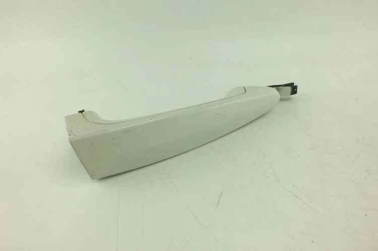 KLAMKA ZEWNĘTRZNA PRAWY PRZÓD BMW E90 LIFT (2008-2011) N47T 177KM