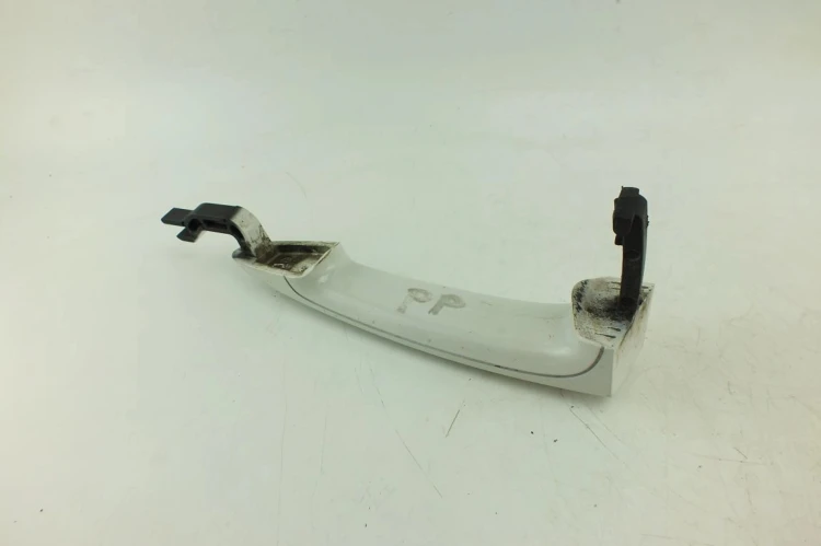 KLAMKA ZEWNĘTRZNA PRAWY PRZÓD BMW E90 LIFT (2008-2011) N47T 177KM