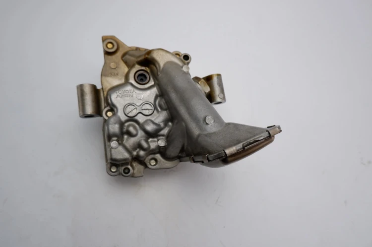 POMPA OLEJOWA TOYOTA AVENSIS T27 (2009-2011) 2.0 VALVEMATIC 152KM