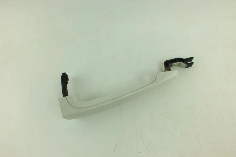 KLAMKA ZEWNĘTRZNA LEWY PRZÓD BMW E90 LIFT (2008-2011) N47T 177KM