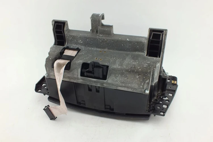 SCHOWEK DESKI PANEL ŚRODKOWY BMW E65 (2001-2005) 3.0D M57N 12145100