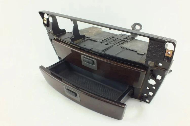SCHOWEK DESKI PANEL ŚRODKOWY BMW E65 (2001-2005) 3.0D M57N 12145100